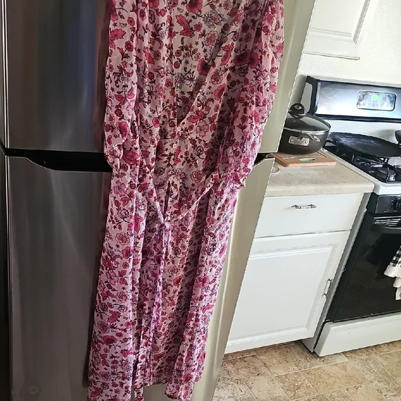 Torrid Pink and Purple Floral Tunic - Picture 5 of 6